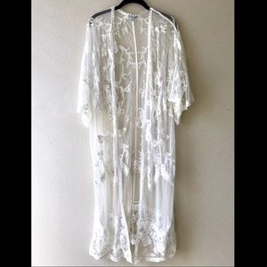 Lace Kimono (Off-White)